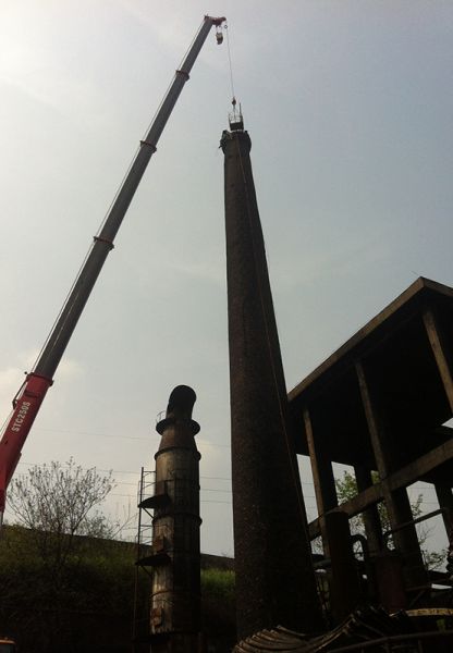 煙囪拆除，水塔拆除