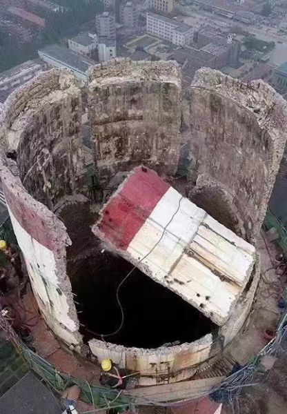 煙囪拆除，水塔拆除